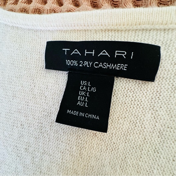 TAHARI 100% 2 Ply Cashmere V-Neck Sweater Cream L - Picture 2 of 13
